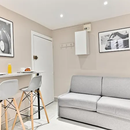 Compact In Practical & Convenient Paris