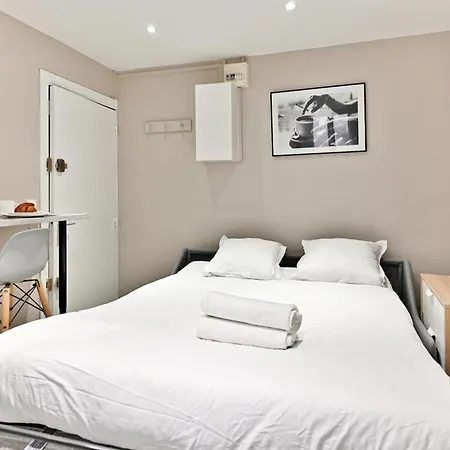 Compact In Practical & Convenient Apartment