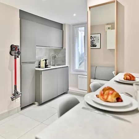 Compact In Practical & Convenient Apartment